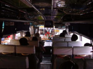 マーケット周辺