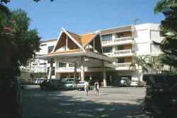 �J�^�r�[�`�E���]�[�g