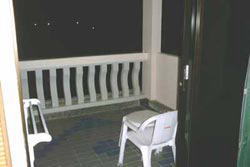 �J�^�r�[�`�E���]�[�g