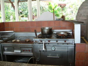 レストラン&バー