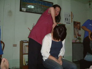 フットマッサージ