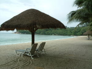 �z�e���̃r�[�`