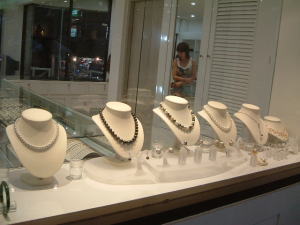 �p�g���̕�ΓX