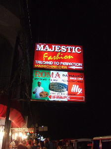 �C�^���A���u�q�n�l�`�v