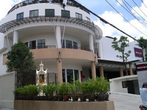 �����L���[���E�p�g���E�v�[�P�b�g