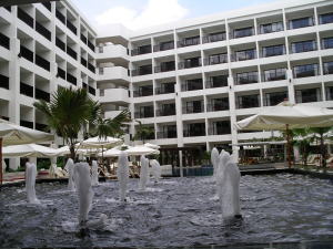 �����L���[���E�p�g���E�v�[�P�b�g