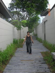 �T���E�v�[�P�b�g�E���]�[�g