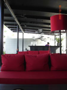 �T���E�v�[�P�b�g�E���]�[�g