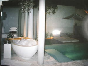 �T���E�v�[�P�b�g�E���]�[�g