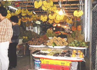 フルーツ屋さん